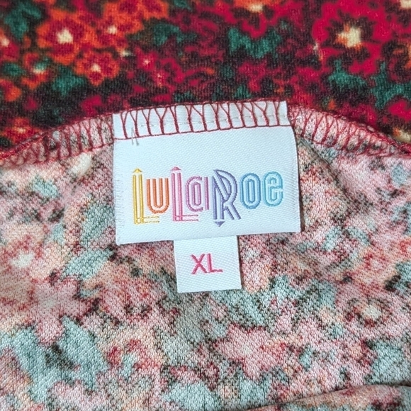 🌹LuLaRoe Cassie Skirt – Bloomin' Boss Babe in XL!🌺 - Picture 3 of 3